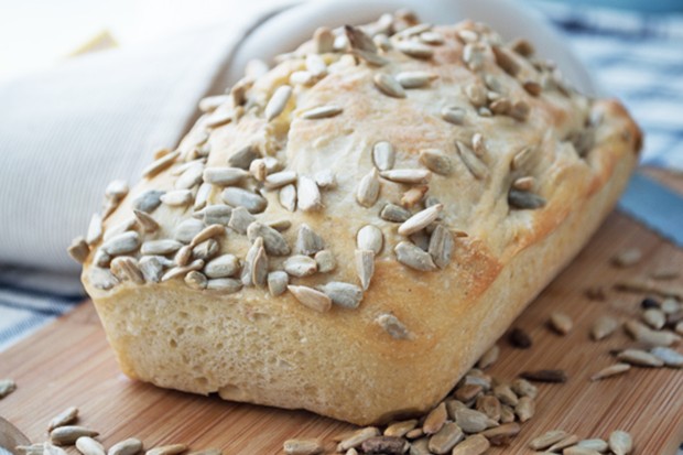 Sonnenblumenkernebrot