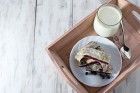 Heidelbeer Topfenstrudel
