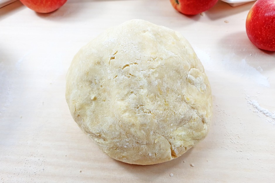 Mürbteig zubereiten