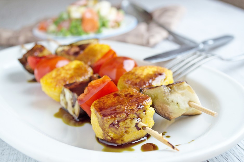 Polenta-Spieße mit Kernöl
