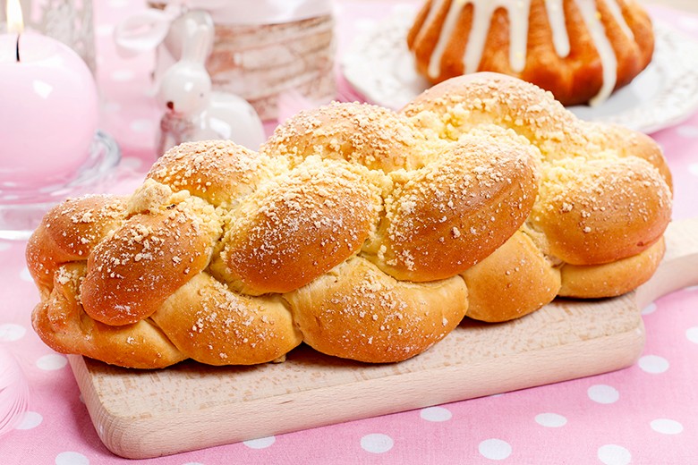 Striezel, Brioche und Milchbrot