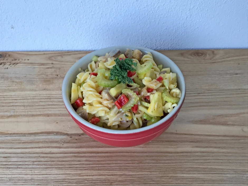 Nudel-Matjes-Salat