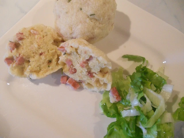 Pikanter Topfenkn&ouml;del