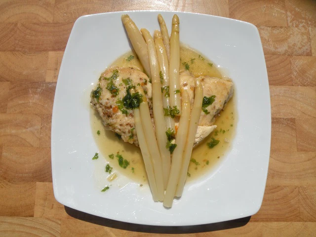Spargel mit H&auml;hnchenbrust