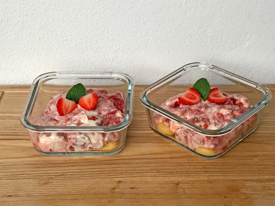 Rhabarber-Erdbeer-Tiramisu