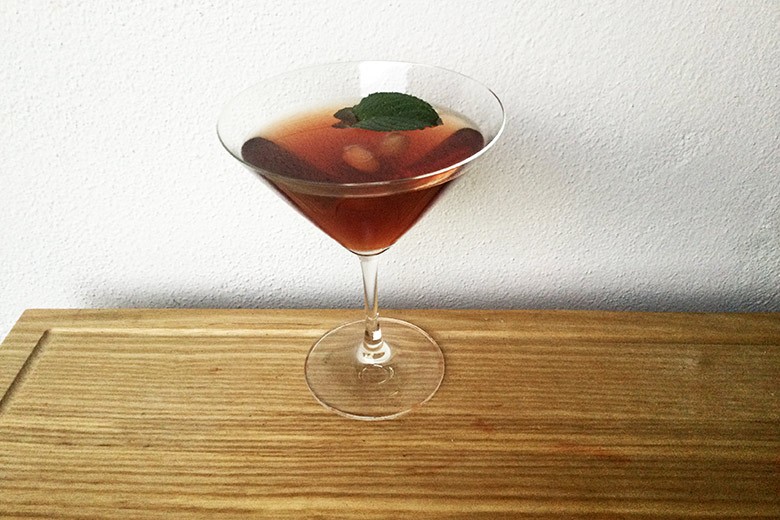 Cassis Lady
