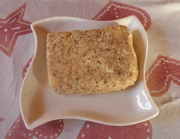 Nussige K&auml;sebutter