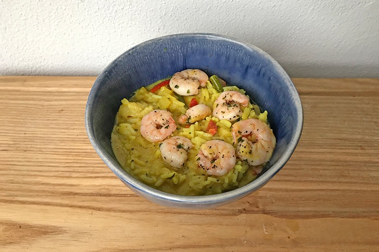 Thai-Curry mit Huhn und Garnelen