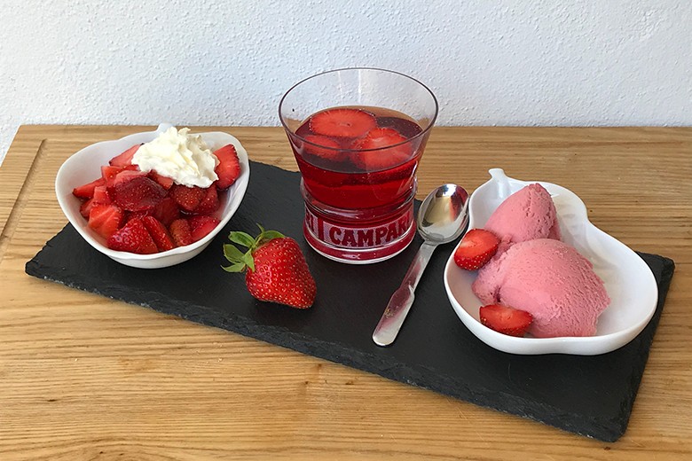 Trilogie mit Erdbeere
