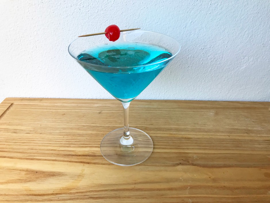 Blue Curacao Sprizz