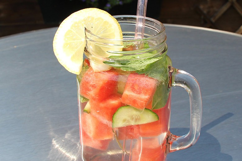 Melonen-Gurken-Wasser