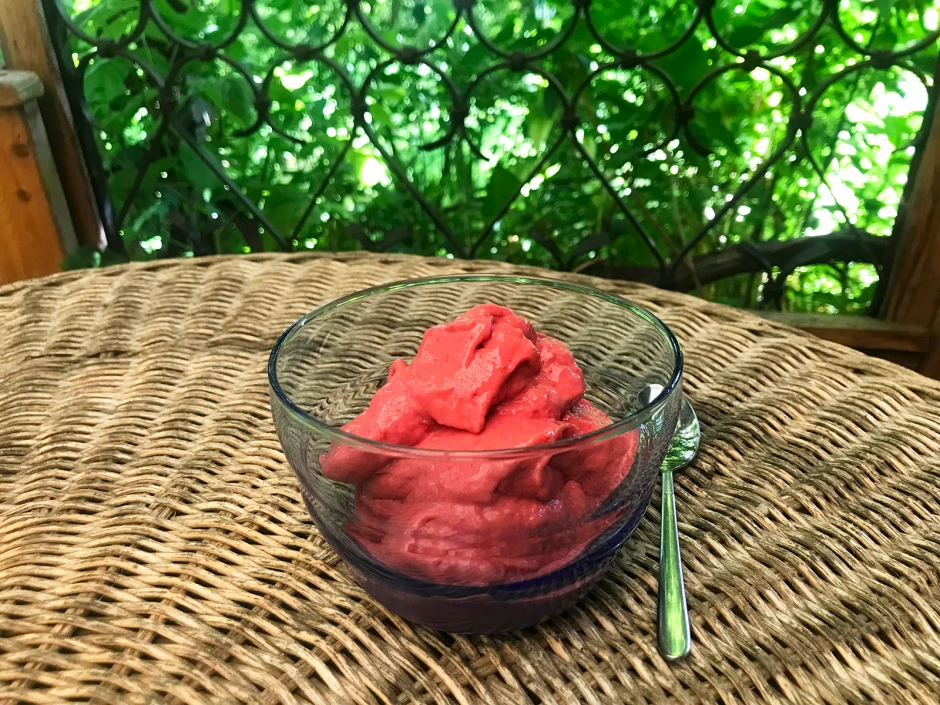 Himbeer-Joghurt-Eis