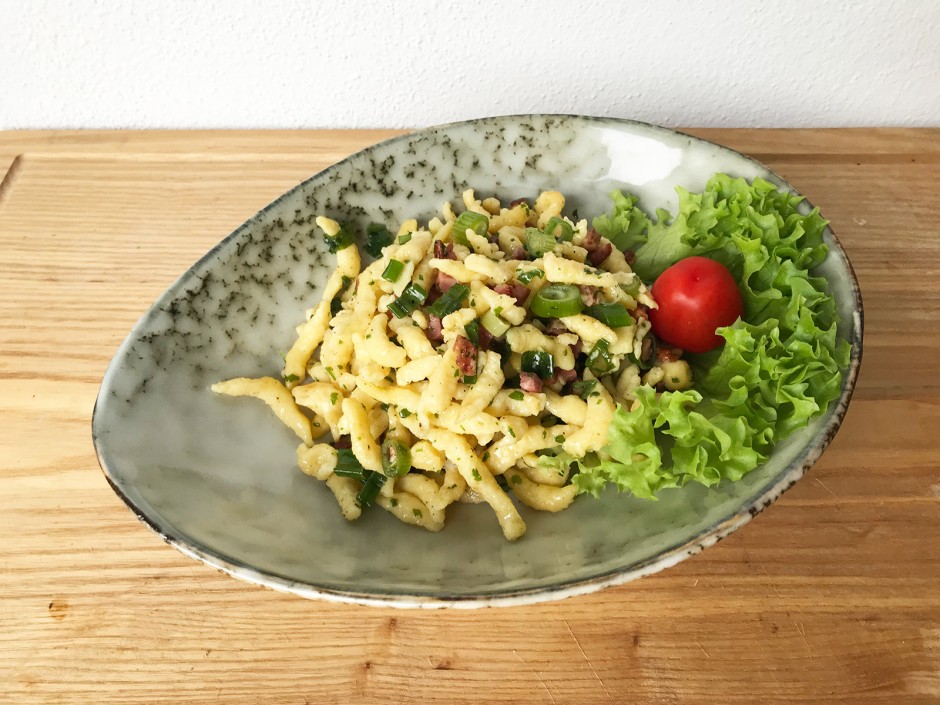 Spätzle-Salat