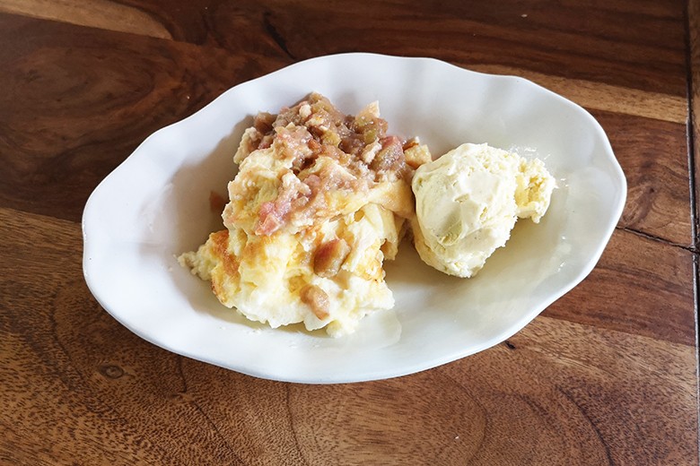 Topfengratin mit Rhabarber