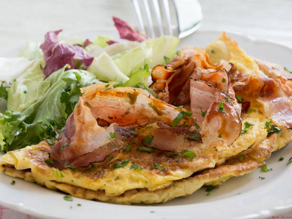 Speck-Käse-Omelette - Rezept