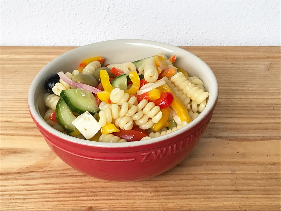 Nudelsalat - Griechischer Art