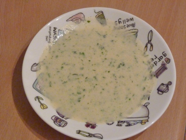 Warme Kräutersauce