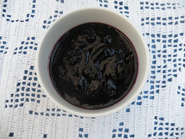 Blaubeersauce zu Desserts
