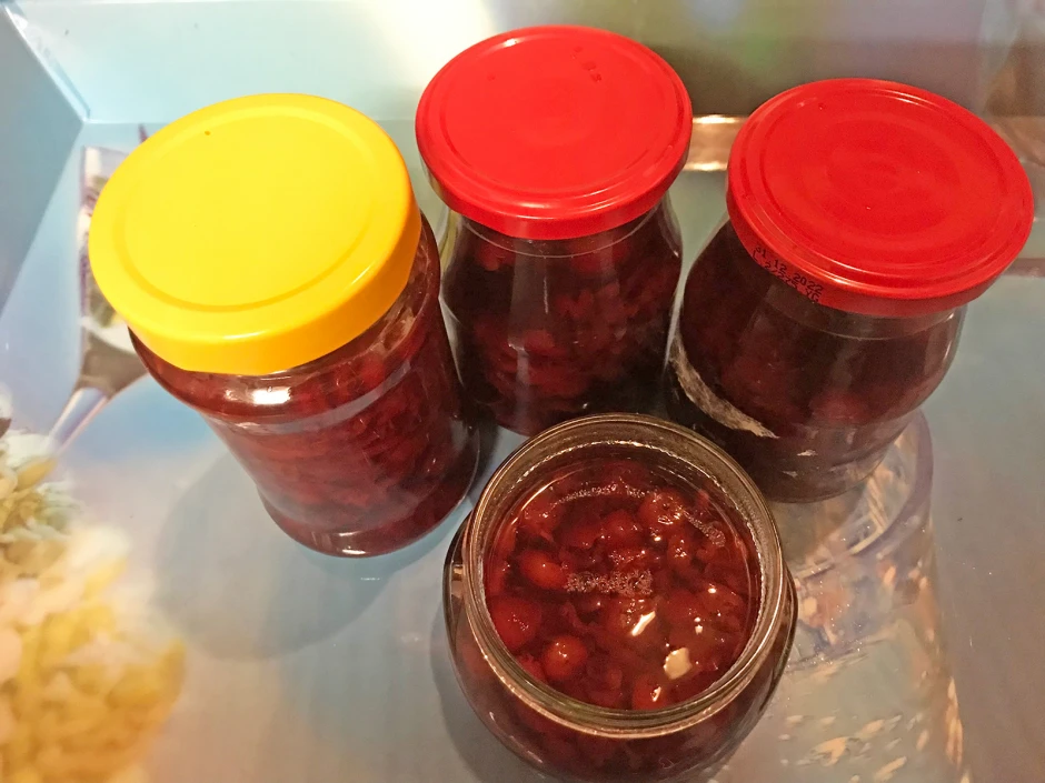 Sauerkirsch-Fruchtzubereitung