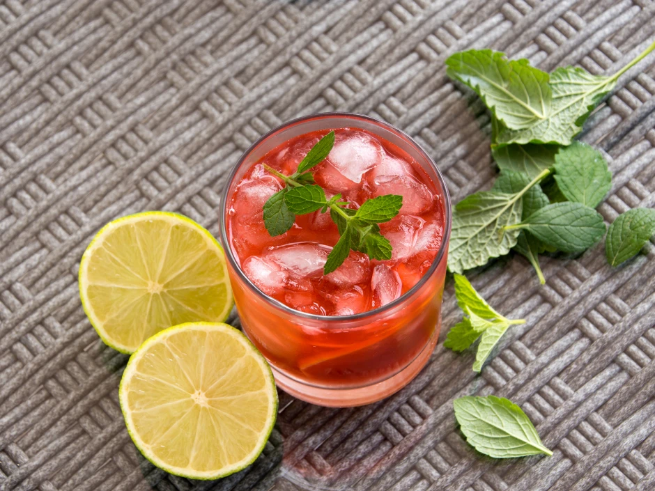 Erdbeer Caipiroska