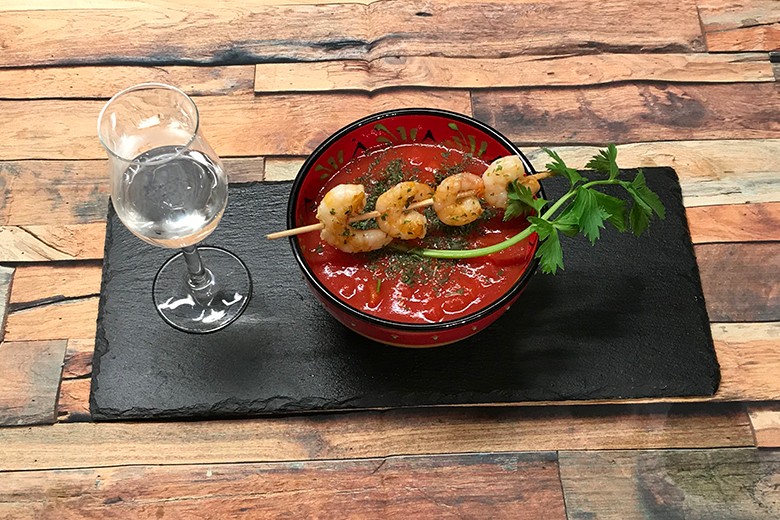 Bloody-Mary-Suppe mit Garnelen