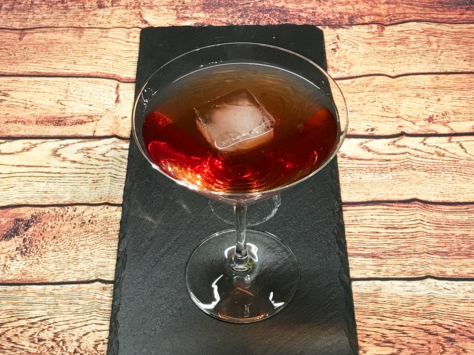 Martini-Cassis-Cocktail