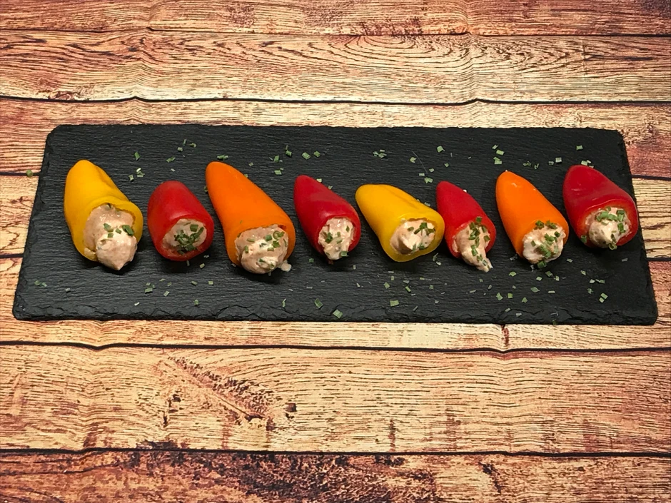Gef&uuml;llte Snack-Paprika