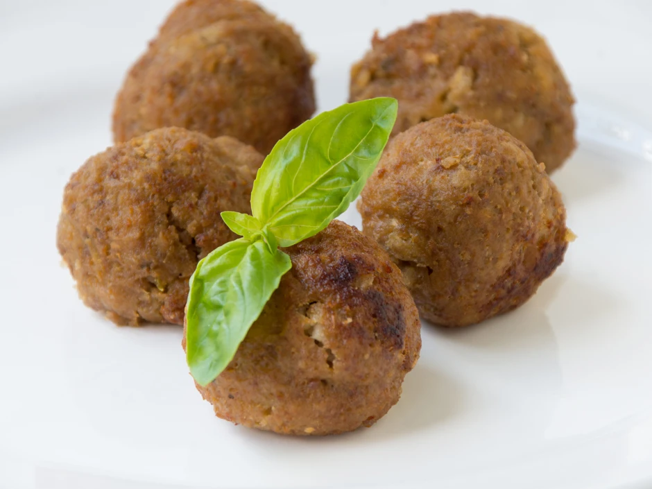 Asiatische Fleischbällchen