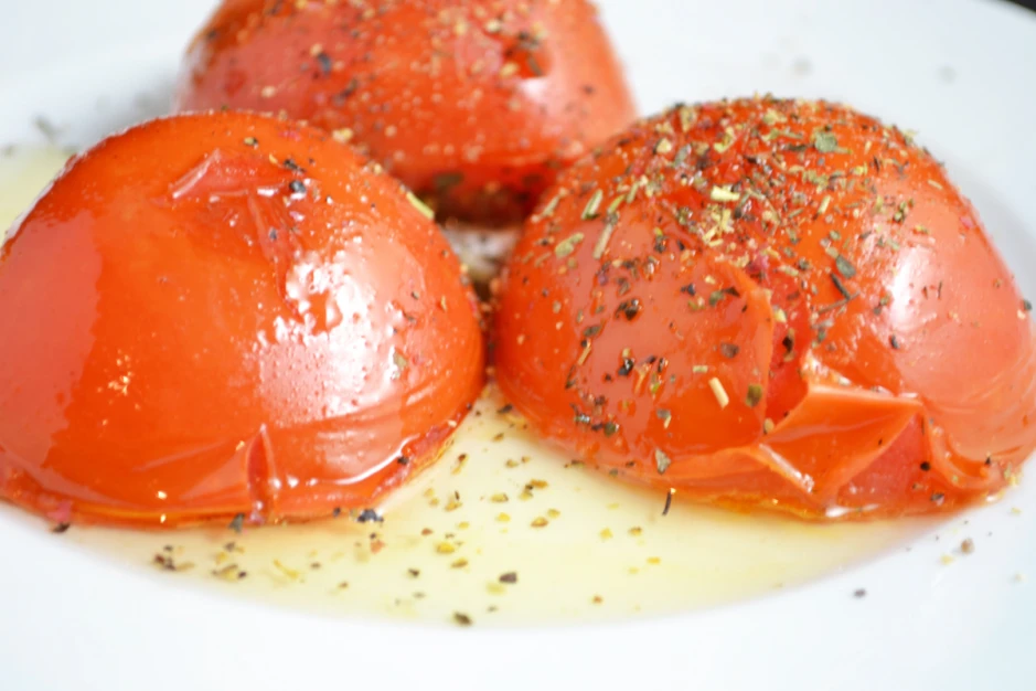 Kr&auml;utertomaten