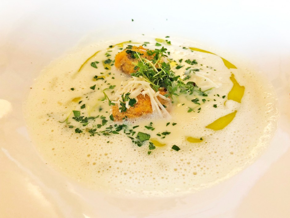 Apfelschaumsuppe