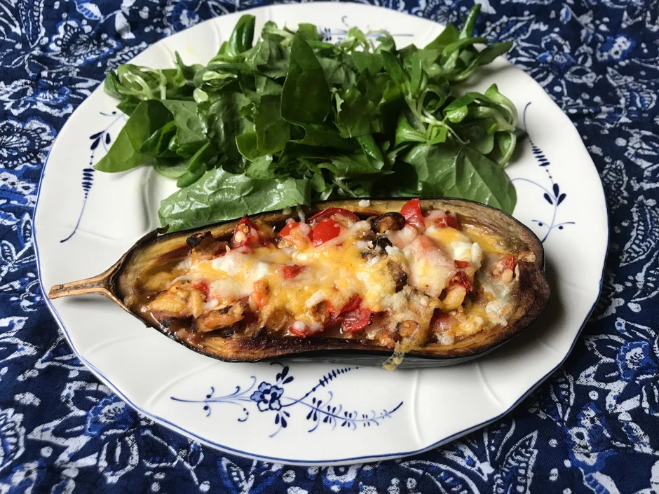 Gef&uuml;llte Melanzani aus dem Backofen