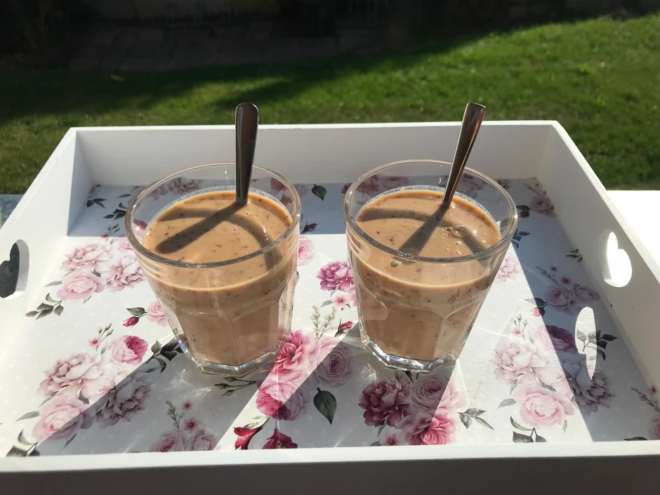 Zwetschken-Lassi