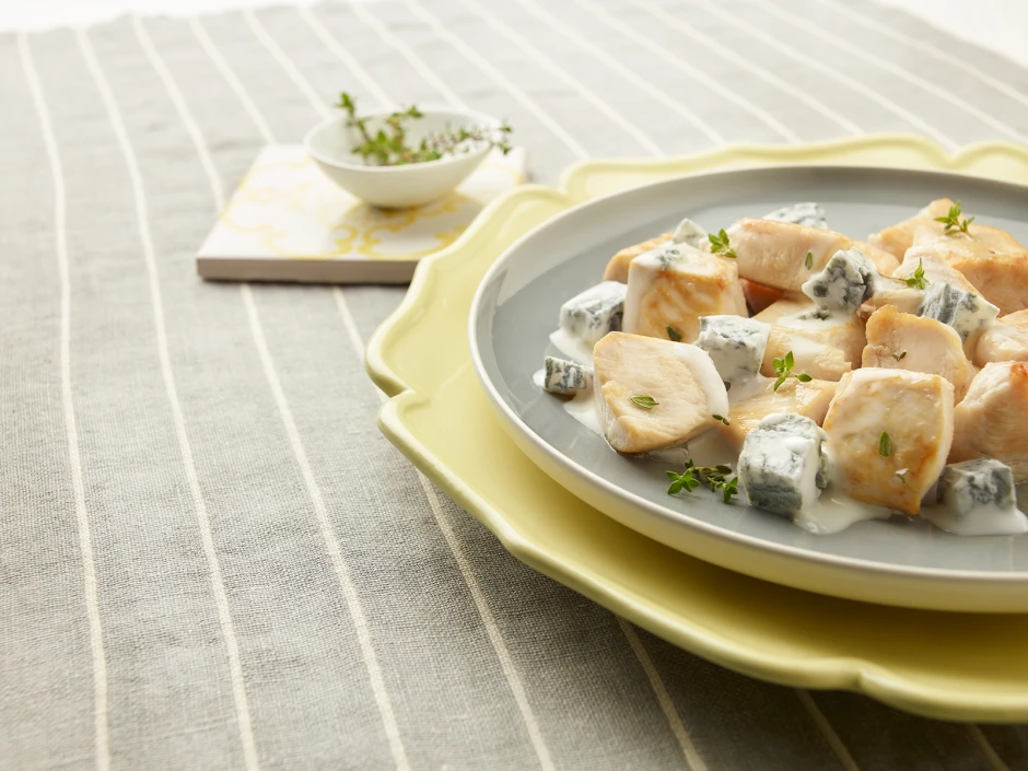 H&uuml;hnchen mit Bier und Gorgonzola-GU