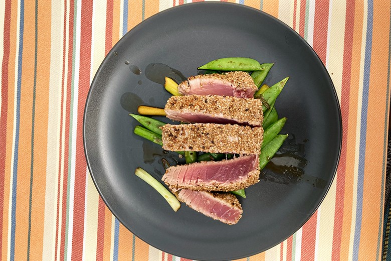 Thunfischsteak in Sesamkruste