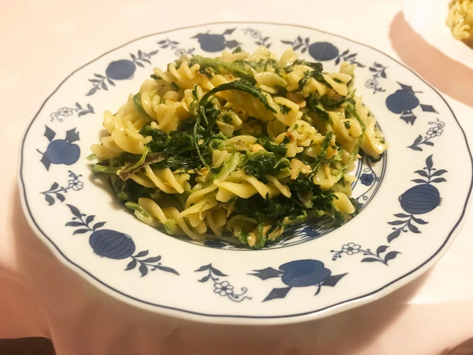 Spirelli mit Spinat und Lachs