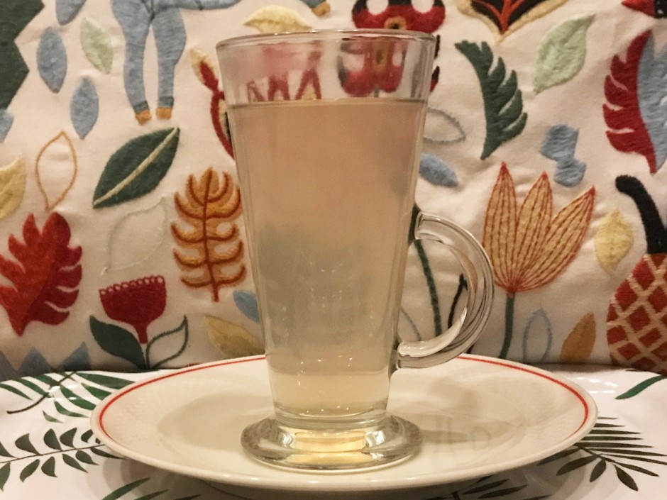Apfel-Ingwer-Heißgetränk