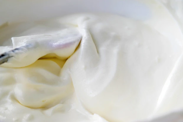 Weisse Schoko-Mousse
