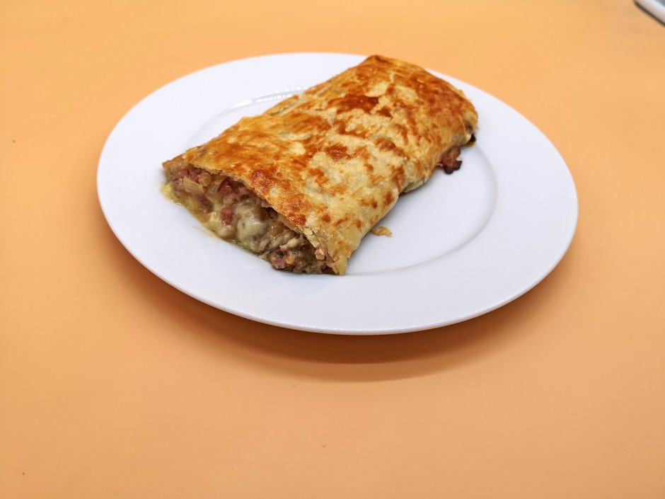 Pilzstrudel mit Speck