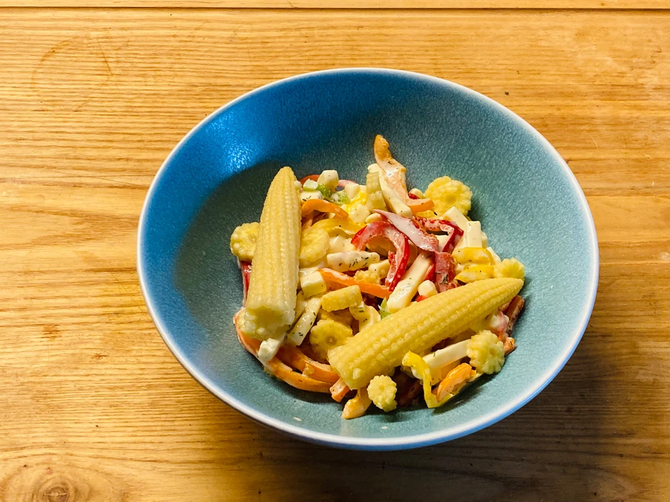 Bunter Bergk&auml;sesalat