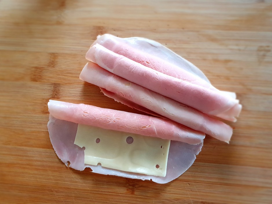 Schinken-Käse-Röllchen