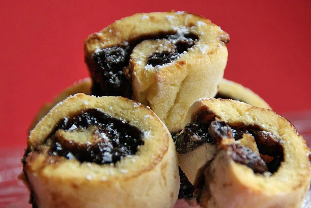 Erdäpfel-Powidl-Schnecken