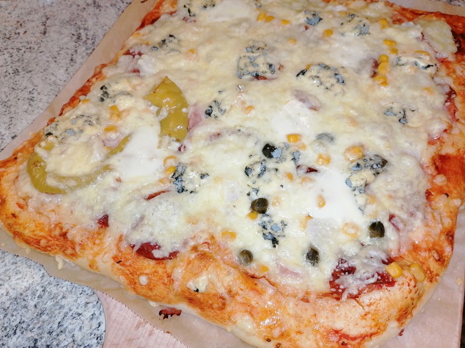 Pizza Herzen und Bällchen