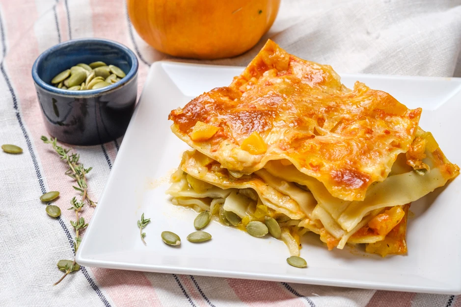 K&uuml;rbislasagne