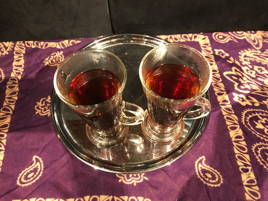 Heißer Granatapfel mit Chili