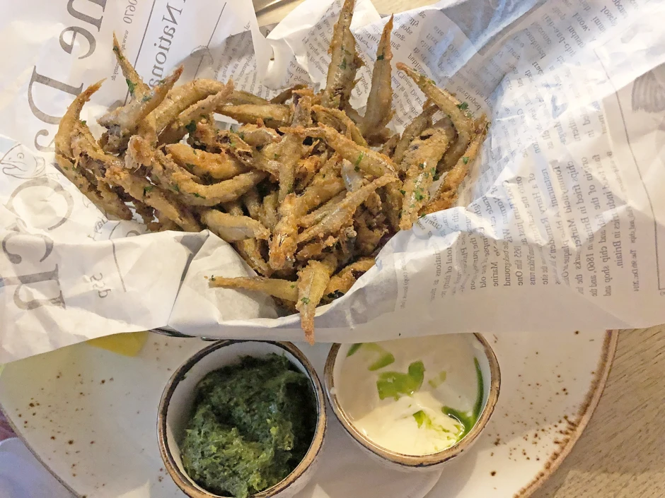 Knusprig-Frittierte-Sardellen
