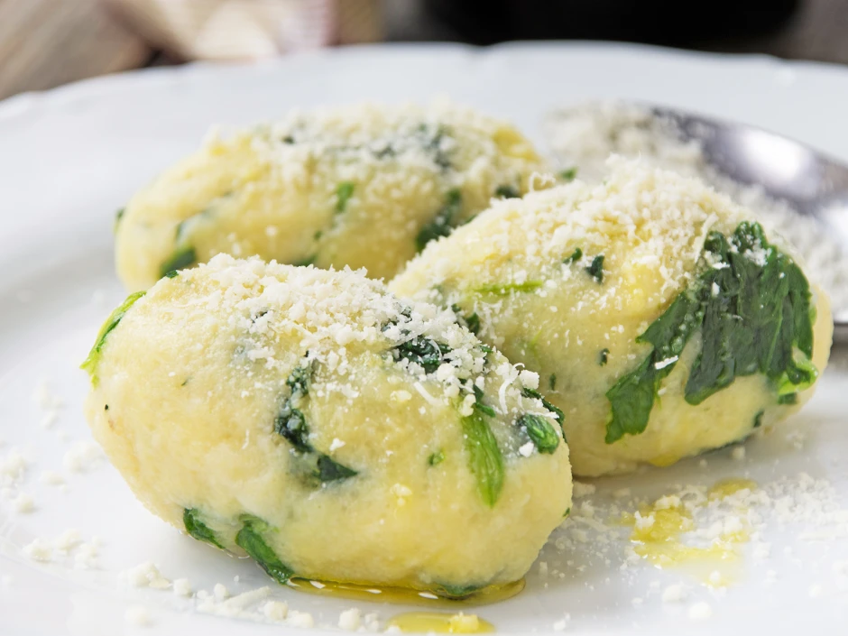 Mangoldnockerln mit Parmesan