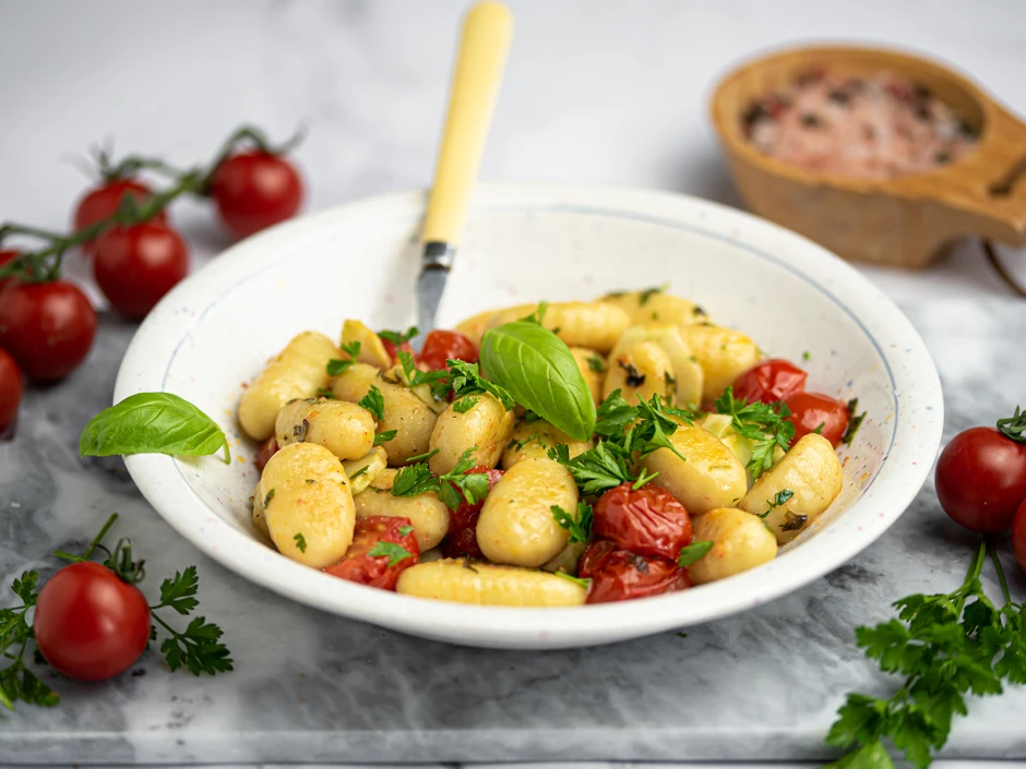 Gnocchi mit Ofentomaten
