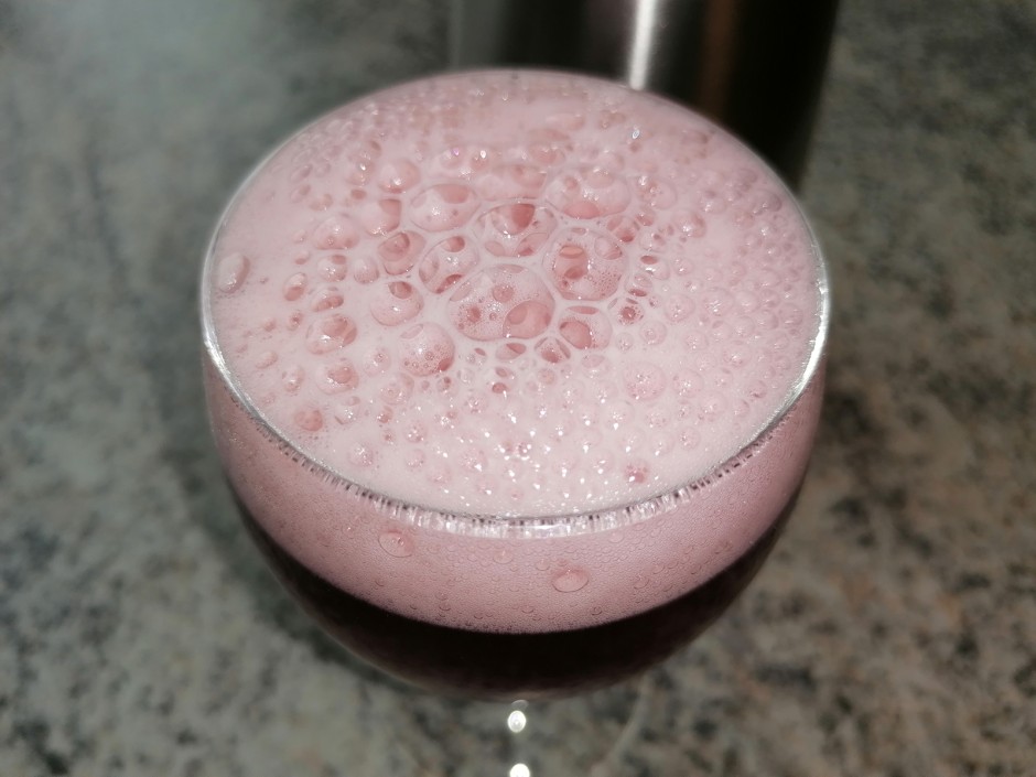 Espuma aus Kirschensaft