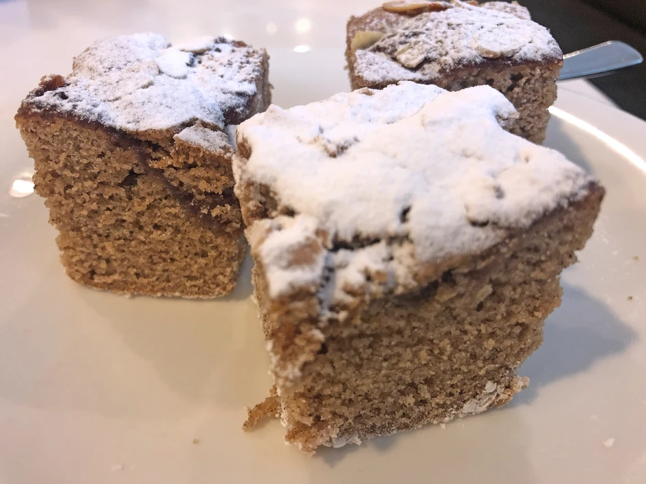Apfel-Kakao-Schnitten