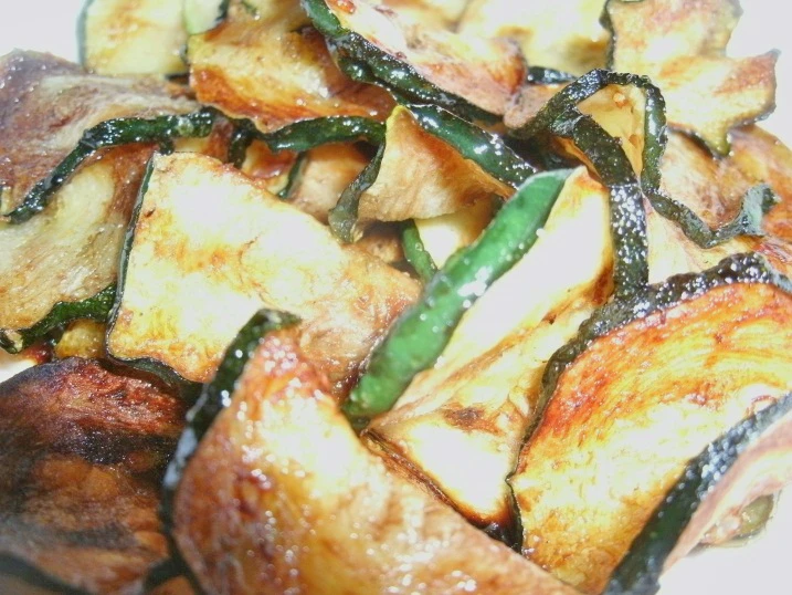 Eingelegte Zucchini